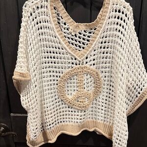 POL Cream and Tan V-Neck Sweater